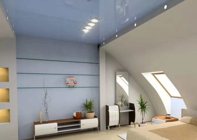 Установка цветных натяжных потолков